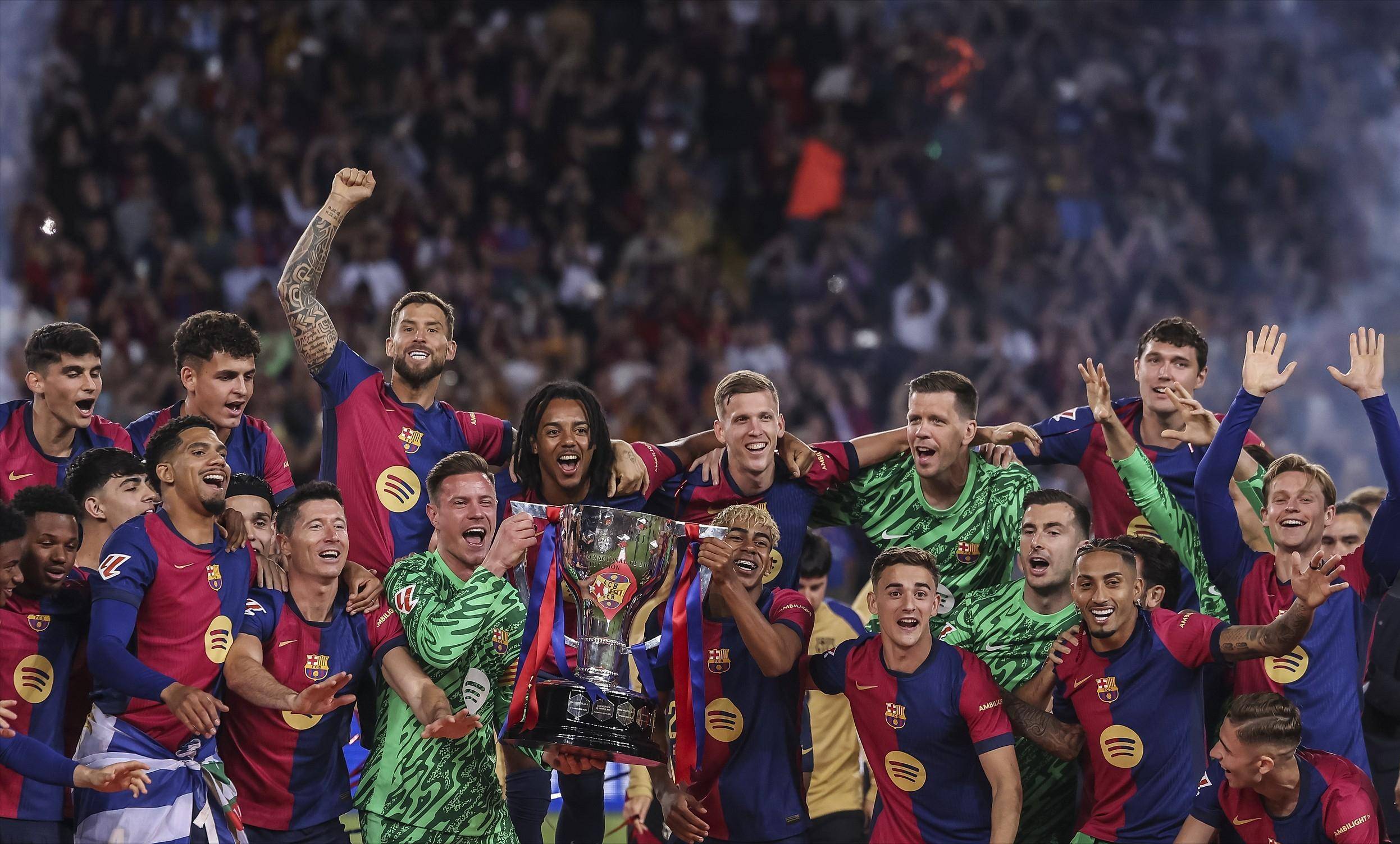 意媒：新星伊万-马耶首次入选一线队，他在国米的未来计划中