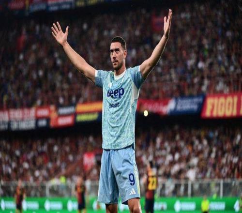 罗马诺：曼联要等谢什科伤情确定后再与齐尔克泽讨论未来