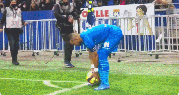 名记：大家高估了字母哥的交易价值，目前正值雷霆巅峰期