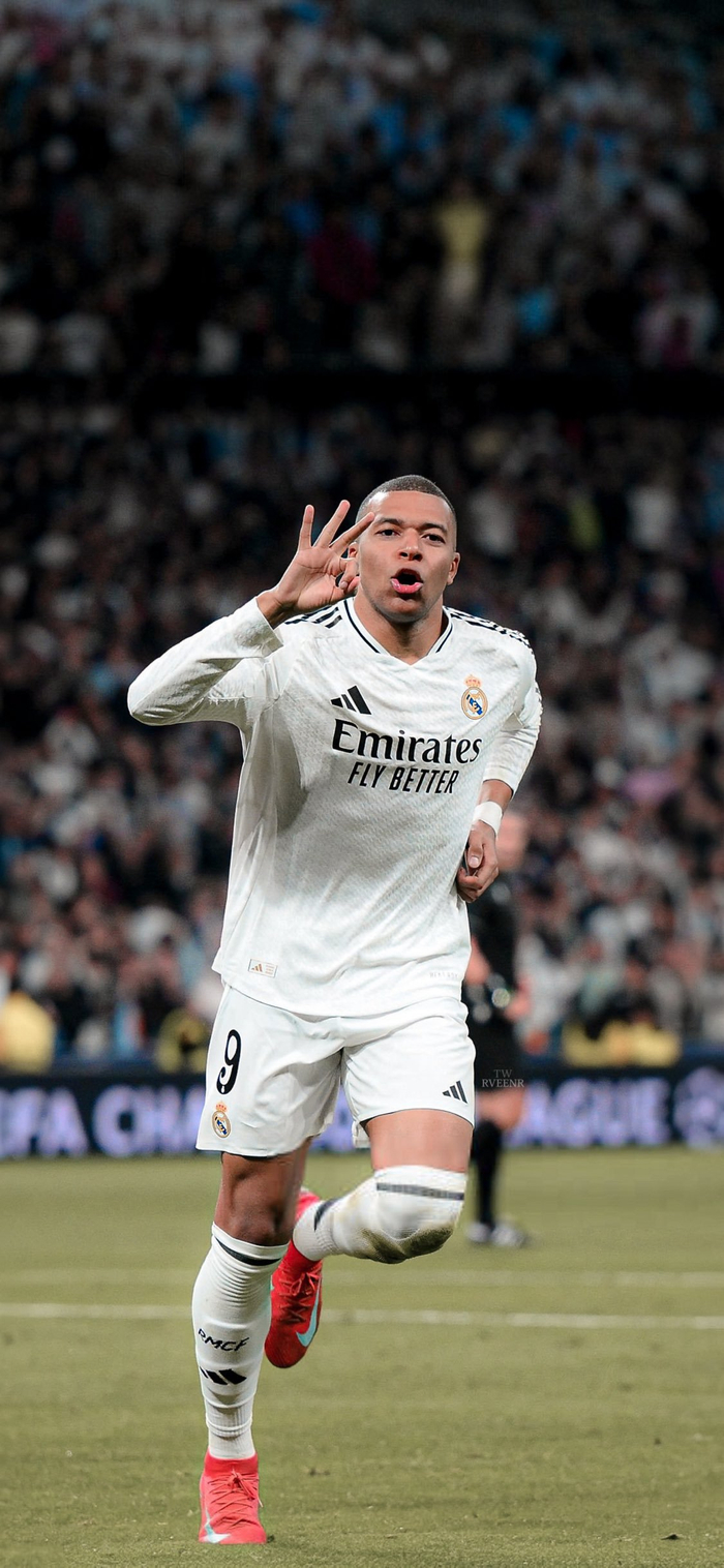 官方：苏格兰裁判沃尔什将执法欧冠第6轮拜仁vs葡体