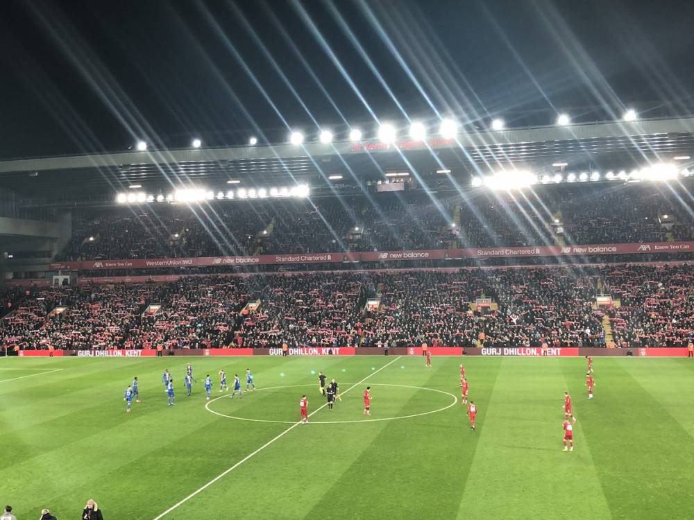 邓加：巴西球员和欧洲球员是不一样的，他们总想上场踢球