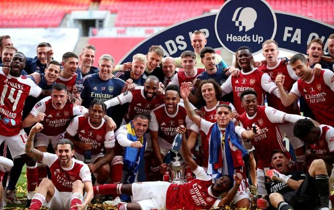 苏亚雷斯：在很多事情上我并不是榜样，我知道也接受这一点