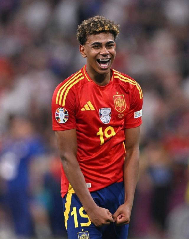 哈登门徒！马克西社媒致敬哈登：詹姆斯·哈登也太冷血了