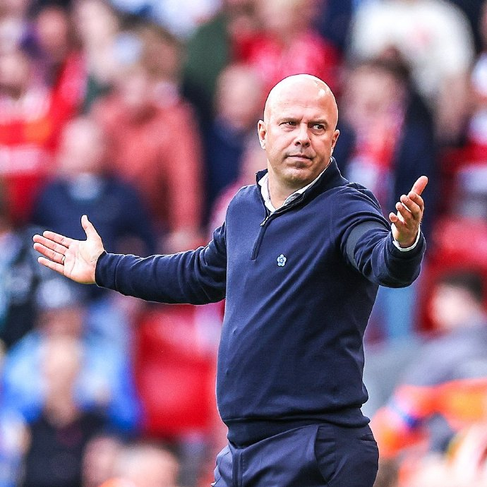 欧冠：拜仁客场3-2险胜萨格勒布迪纳摩