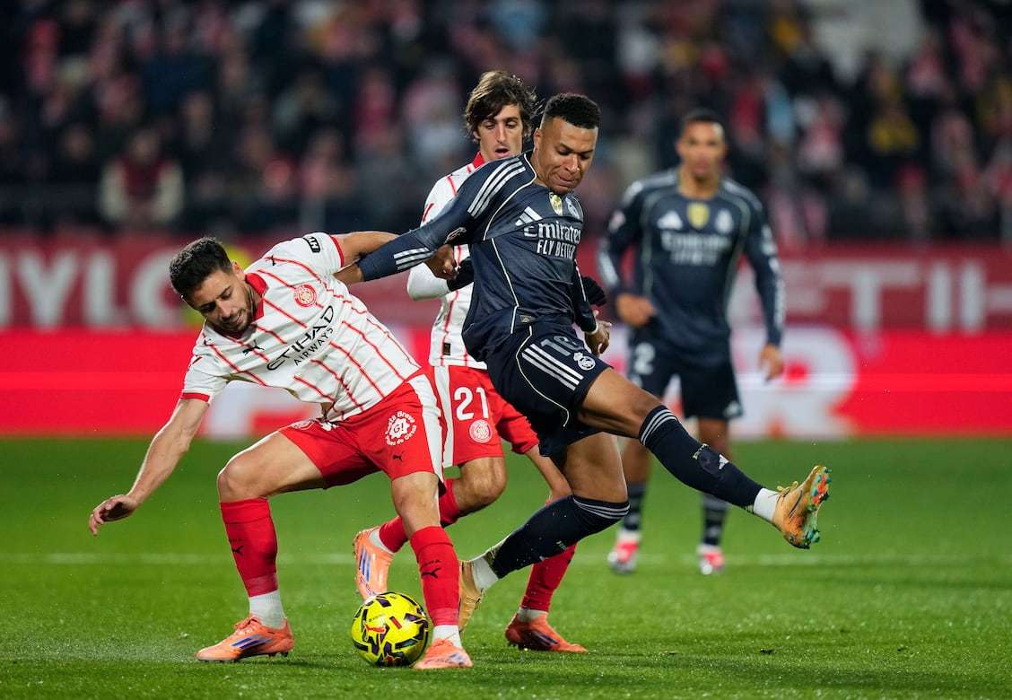 马克西14中5仅得12分！里弗斯：我们对他有些反应过度了