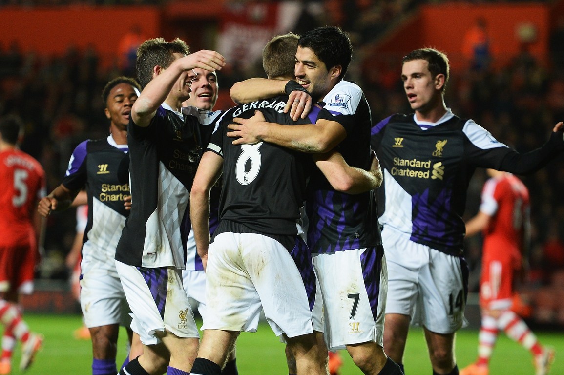 里夫斯：看到詹姆斯在场上全速奔跑，这会促使你跟上他的步伐